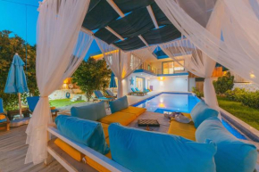 Doğa manzaralı korunaklı Villa Şura